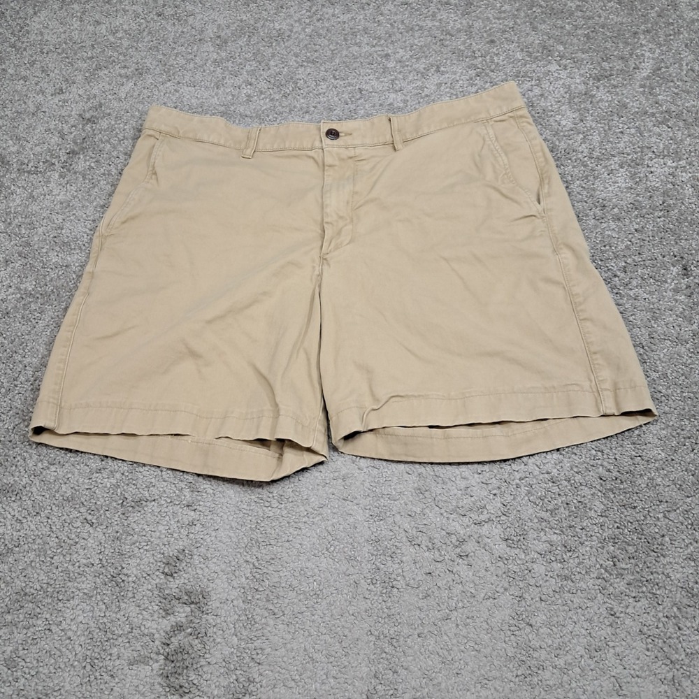 LL Bean Standard Fit Khaki Chino Shorts Mens 38W Tan Stretch 503788